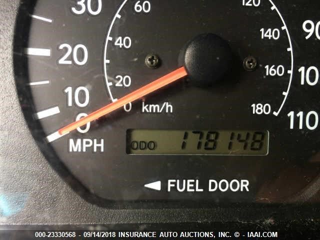 4T3ZF13C0YU316944 - 2000 TOYOTA SIENNA LE/XLE თეთრი ფოტო 7