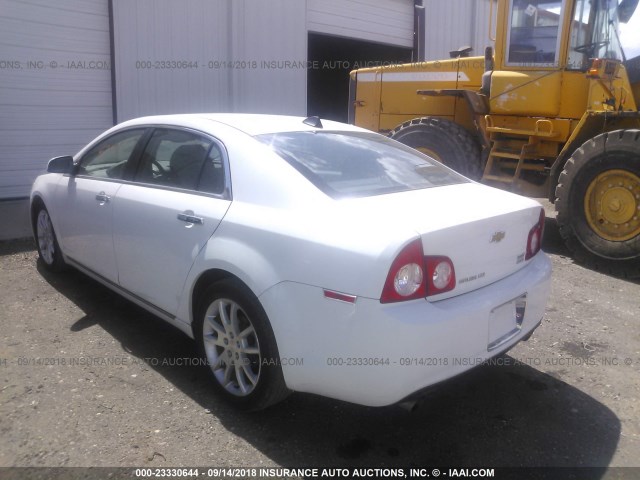 1G1ZG5E72CF371418 - 2012 CHEVROLET MALIBU LTZ 白色 照片 3