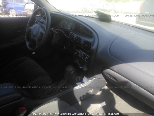 1G2WK52J81F255327 - 2001 PONTIAC GRAND PRIX SE შავი ფოტო 5