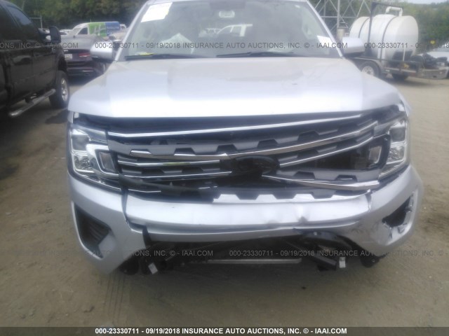 1FMJU1HT5JEA06132 - 2018 FORD EXPEDITION XLT SILVER photo 6