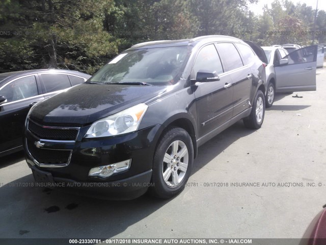 1GNLVFEDXAS131429 - 2010 CHEVROLET TRAVERSE LT BLACK photo 2