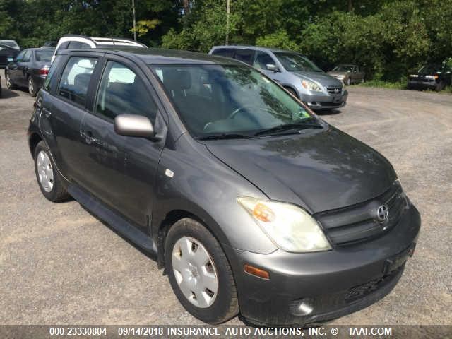 JTKKT624150113216 - 2005 TOYOTA SCION XA GRAY photo 1