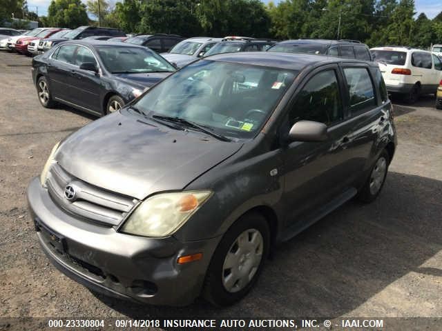 JTKKT624150113216 - 2005 TOYOTA SCION XA GRAY photo 2