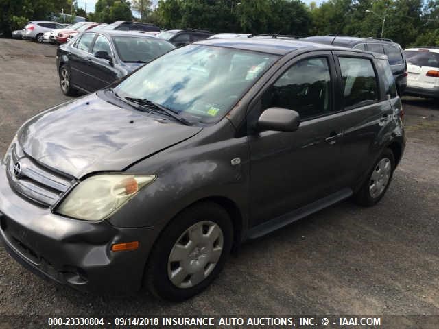JTKKT624150113216 - 2005 TOYOTA SCION XA GRAY photo 6