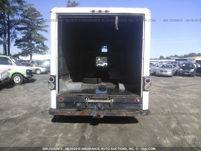 1FDKE37L2HHA18214 - 1987 FORD ECONOLINE E350 CUTAWAY VAN WHITE photo 8