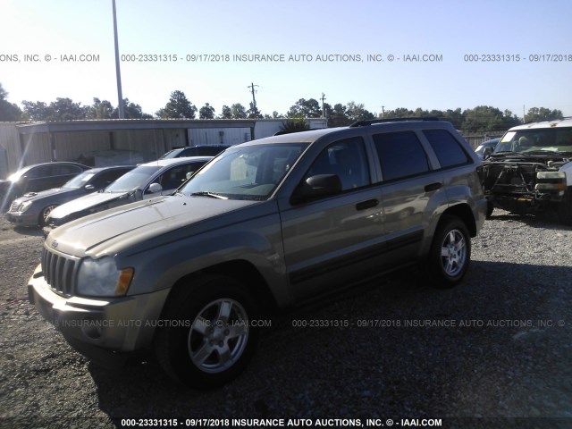 1J4GS48K26C187863 - 2006 JEEP GRAND CHEROKEE LAREDO/COLUMBIA/FREEDOM GRAY photo 2