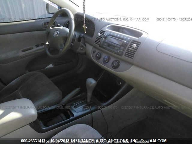 JTDBE32K230172013 - 2003 TOYOTA CAMRY LE/XLE GREEN photo 5