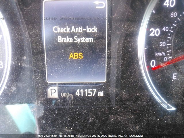 4T1BF1FK7HU335116 - 2017 TOYOTA CAMRY LE/XLE/SE/XSE WHITE photo 7