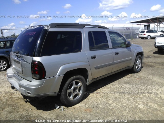 1GNET16S256155298 - 2005 CHEVROLET TRAILBLAZER EXT LS/EXT LT GRAY photo 4