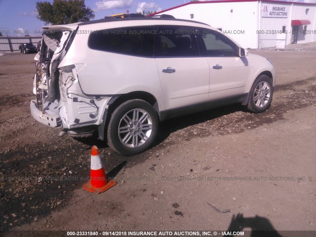 1GNKRGKD8FJ240429 - 2015 CHEVROLET TRAVERSE LT WHITE photo 4