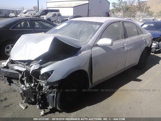 4T1BF3EK1AU017480 - 2010 TOYOTA CAMRY SE/LE/XLE 银色 照片 2
