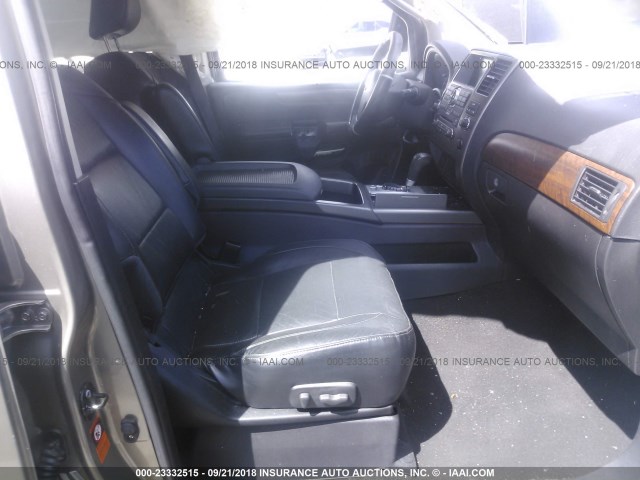 5N1BA08D88N603964 - 2008 NISSAN ARMADA SE/LE GRAY photo 5