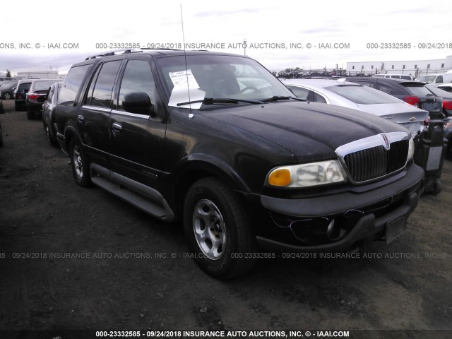 5LMPU28LXWLJ32065 - 1998 LINCOLN NAVIGATOR Schwarz Foto 1