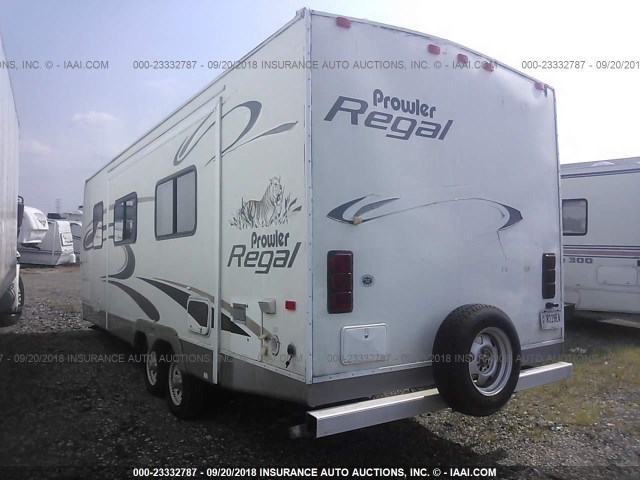 1EC1F272144280400 - 2004 FLEETWOOD PROWLER REGAL FIFTH WHEEL  WHITE photo 3