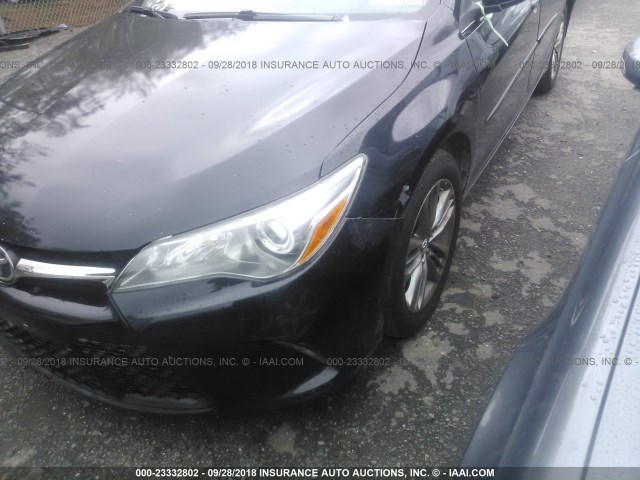 4T1BF1FK9FU910734 - 2015 TOYOTA CAMRY LE/XLE/SE/XSE 黑色 照片 6