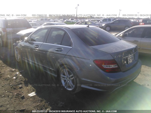 WDDGF4HB0CR215443 - 2012 MERCEDES-BENZ C 250 GRAY photo 3