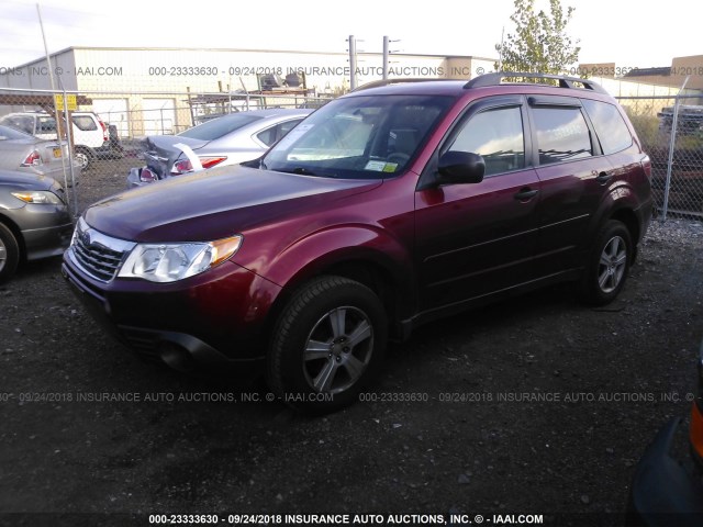 JF2SH6BC9AH785585 - 2010 SUBARU FORESTER XS Rot Foto 2