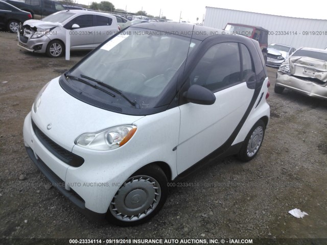 WMEEJ3BA8CK526008 - 2012 SMART FORTWO PURE/PASSION WHITE photo 2