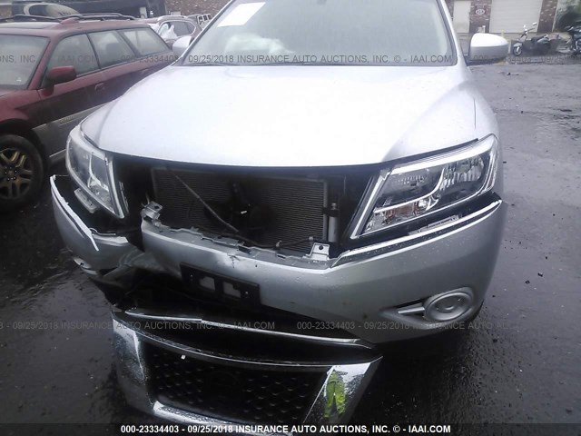 5N1AR2MM2GC648690 - 2016 NISSAN PATHFINDER S/SV/SL/PLATINUM SILVER photo 6