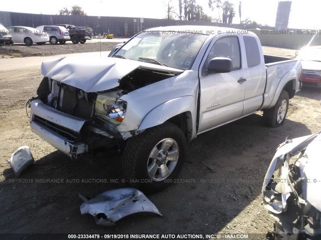 5TETU62NX5Z064230 - 2005 TOYOTA TACOMA PRERUNNER ACCESS CAB SILVER photo 2