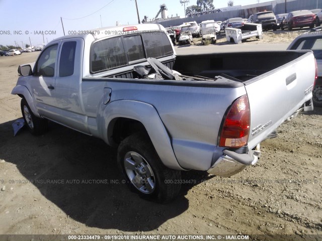 5TETU62NX5Z064230 - 2005 TOYOTA TACOMA PRERUNNER ACCESS CAB SILVER photo 3