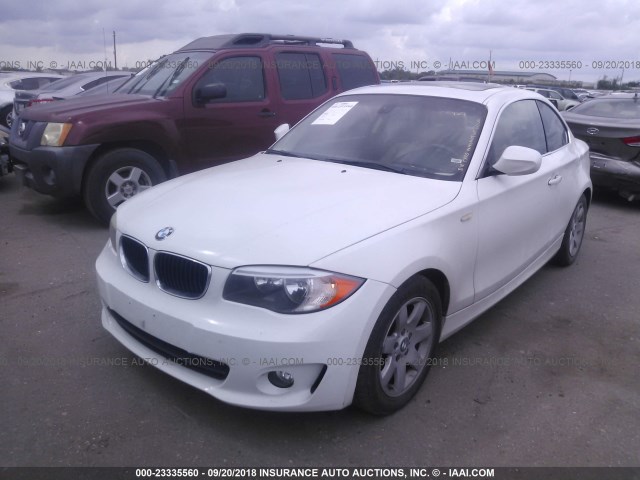 WBAUP7C54DVP24146 - 2013 BMW 128 I WHITE photo 2