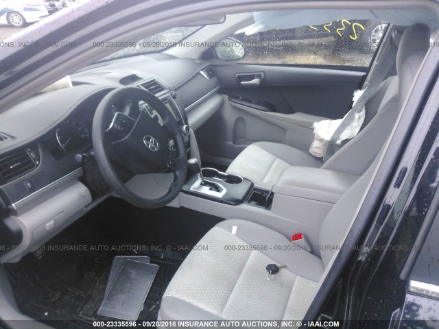 4T4BF1FK4ER397588 - 2014 TOYOTA CAMRY L/SE/LE/XLE 黑色 照片 5