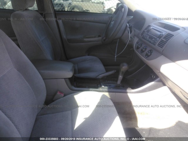 4T1BE32K23U188619 - 2003 TOYOTA CAMRY LE/XLE/SE Қызыл фото 5