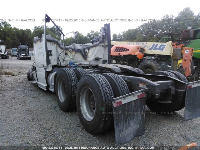 1FUJGLBG0DLFE6837 - 2013 FREIGHTLINER CASCADIA 125  WHITE photo 3