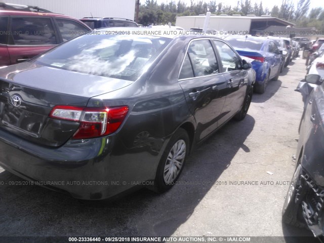 4T1BF1FK6CU625498 - 2012 TOYOTA CAMRY SE/LE/XLE GRAY photo 4