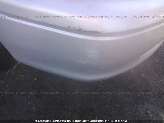 JT2BG22K910553691 - 2001 TOYOTA CAMRY CE/LE/XLE 银色 照片 6