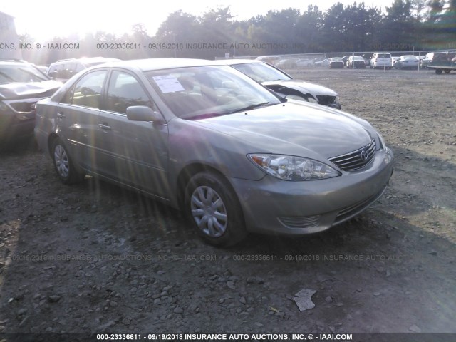 4T1BE32K15U639543 - 2005 TOYOTA CAMRY LE/XLE/SE Бежевый фото 1