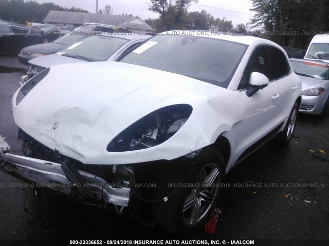 WP1AB2A50HLB12293 - 2017 PORSCHE MACAN S WHITE photo 2