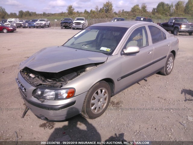 YV1RS61R622170608 - 2002 VOLVO S60 金色 照片 2