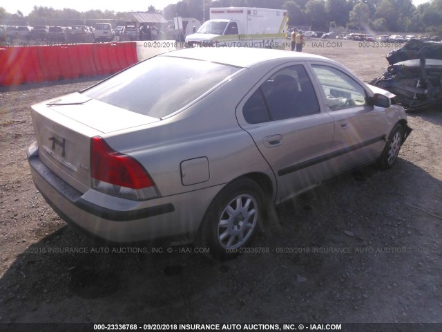 YV1RS61R622170608 - 2002 VOLVO S60 金色 照片 4