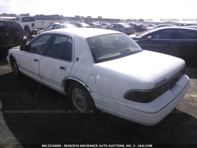 2MELM74W3TX637199 - 1996 MERCURY GRAND MARQUIS GS WHITE photo 3