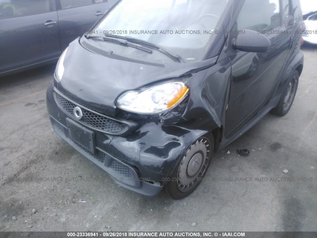 WMEEJ3BA4DK619237 - 2013 SMART FORTWO PURE/PASSION BLACK photo 6