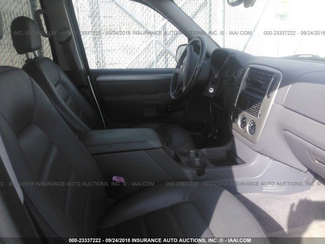 1FMZU73K73ZB10282 - 2003 FORD EXPLORER XLT/XLT SPORT/NBX 银色 照片 5