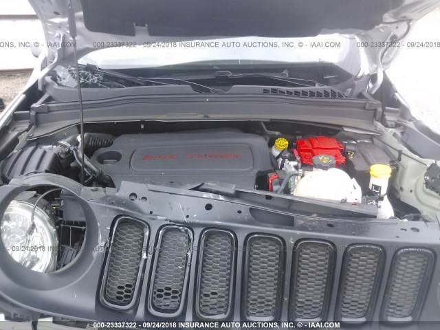 ZACCJABB0JPH05665 - 2018 JEEP RENEGADE LATITUDE SILVER photo 10