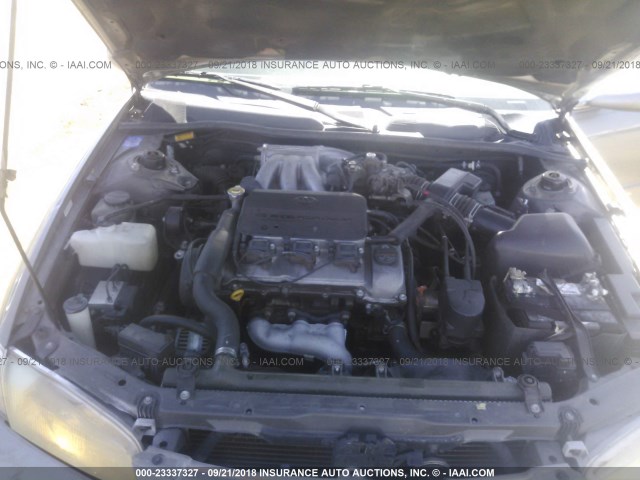 JT2BF28KXX0220435 - 1999 TOYOTA CAMRY LE/XLE GOLD photo 10