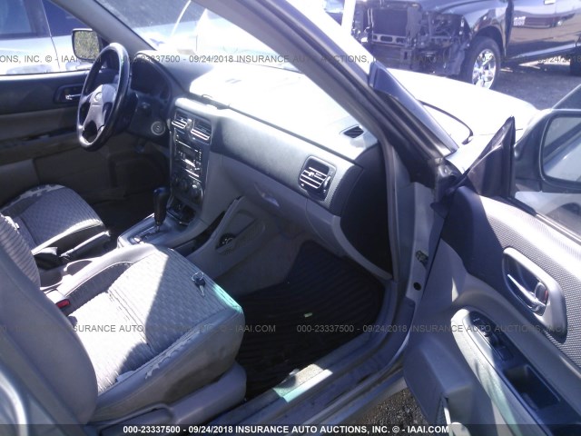 JF1SG65613H732167 - 2003 SUBARU FORESTER 2.5XS ვერცხლისფერი ფოტო 5