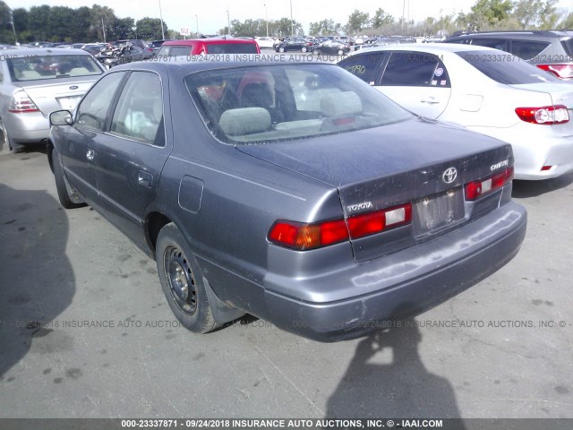 4T1BG22K7VU104060 - 1997 TOYOTA CAMRY CE/LE/XLE 灰色 照片 3