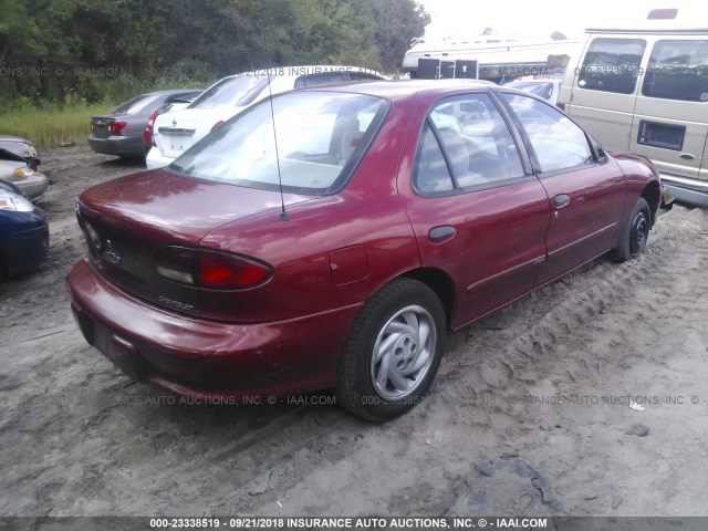 1G1JF5249W7139357 - 1998 CHEVROLET CAVALIER LS RED photo 4