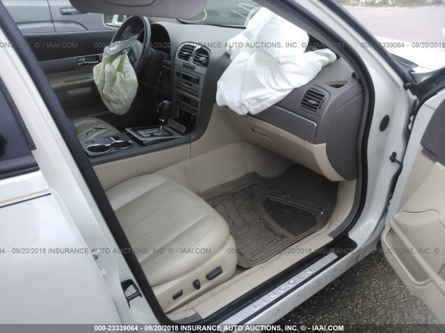 1LNFM87A26Y633584 - 2006 LINCOLN LS WHITE photo 5