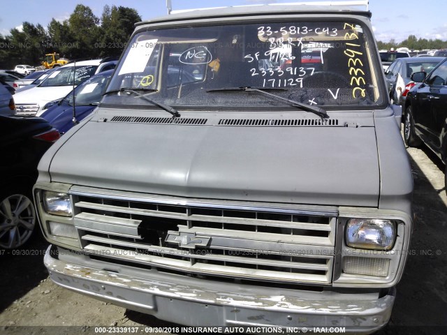 1GCDG15HXG7171129 - 1986 CHEVROLET VAN G10 GRAY photo 6