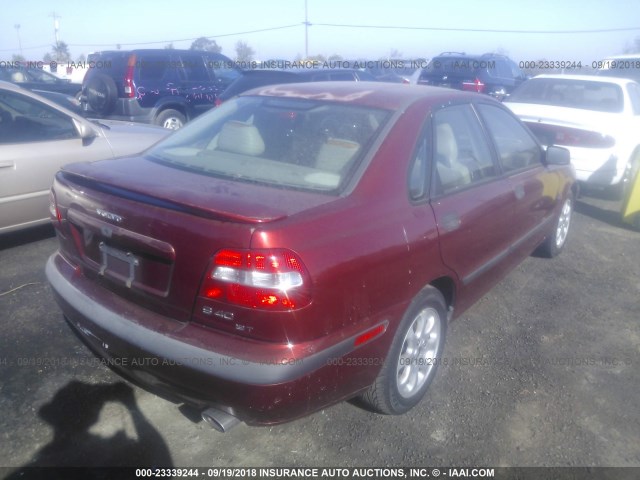 YV1VS29541F656396 - 2001 VOLVO S40 1.9T RED photo 4