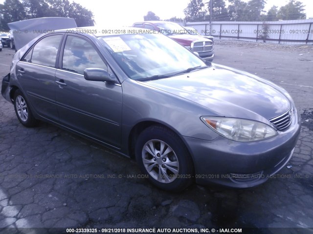 4T1BF30K46U629977 - 2006 TOYOTA CAMRY LE/XLE/SE GRAY photo 1