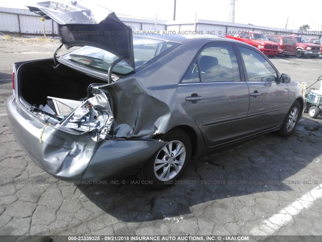 4T1BF30K46U629977 - 2006 TOYOTA CAMRY LE/XLE/SE GRAY photo 4