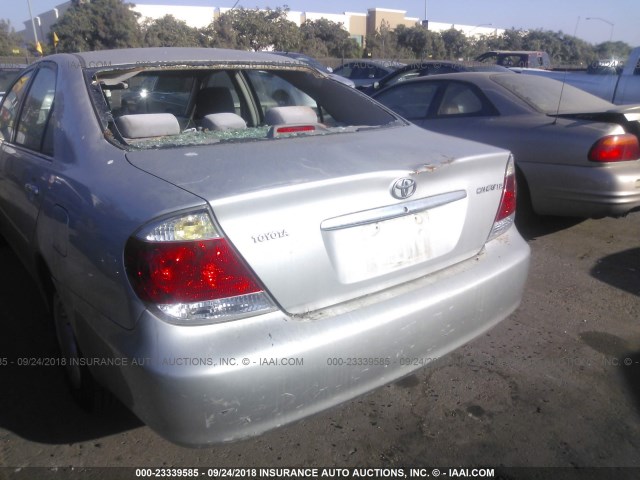 4T1BE32K15U409971 - 2005 TOYOTA CAMRY LE/XLE/SE Күміс фото 6