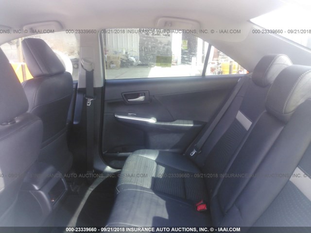 4T1BF1FK2EU785641 - 2014 TOYOTA CAMRY L/SE/LE/XLE თეთრი ფოტო 8